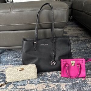Various pocketbooks